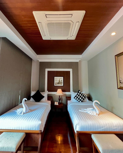 Bedroom 10