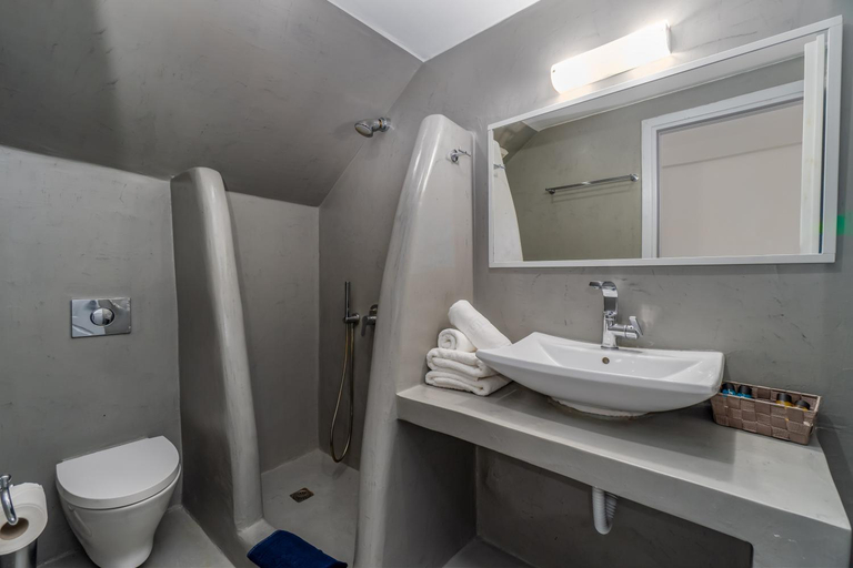 Bathroom 4, Central Fira Suites, South Aegean