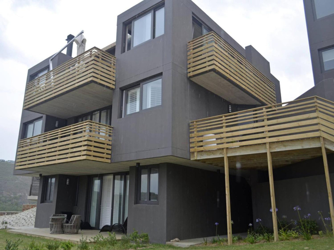 Others 5, Ilanga Beach House, Eden