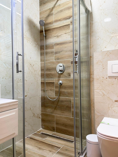 Bathroom 6