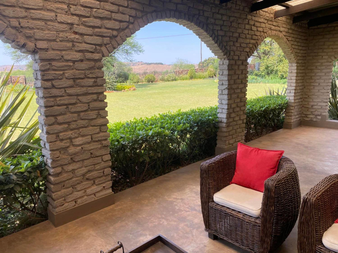 Others 3, Zacks Country Stay, West Rand