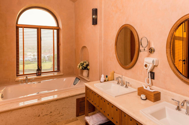 Bedroom 2, Town Square Suite by Toscana Valley, Pak Chong