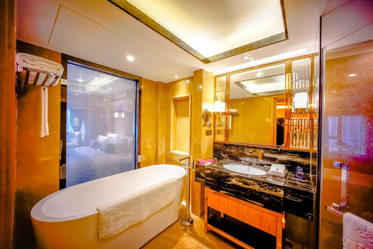 Bathroom 11