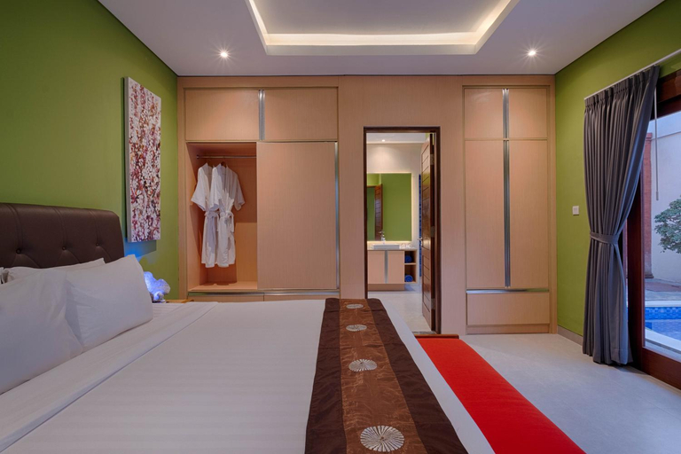 Bedroom 18