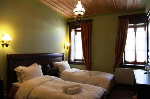 Bedroom 2, Nymfes Hotel, West Macedonia