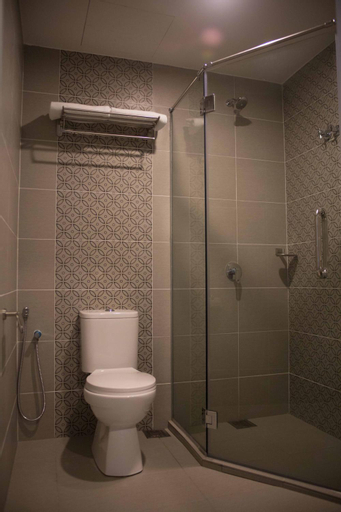 Bathroom 3