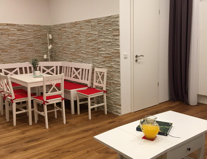 Others 2, City-Apartment Ohligs, Solingen