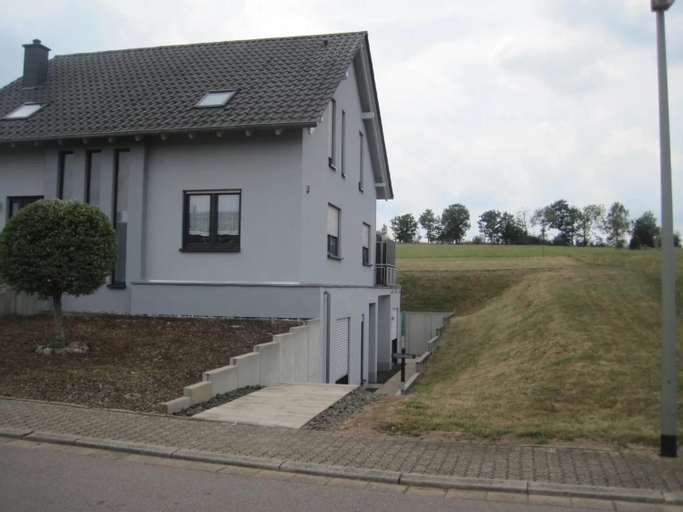 Haus Perkow, Neunkirchen