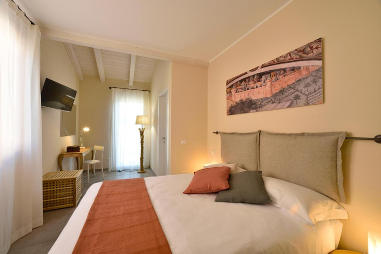 Bedroom 8