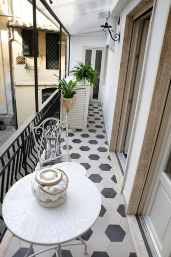 Exterior & Views 3, Luxury Apartment Residence la Fontana, Lucca