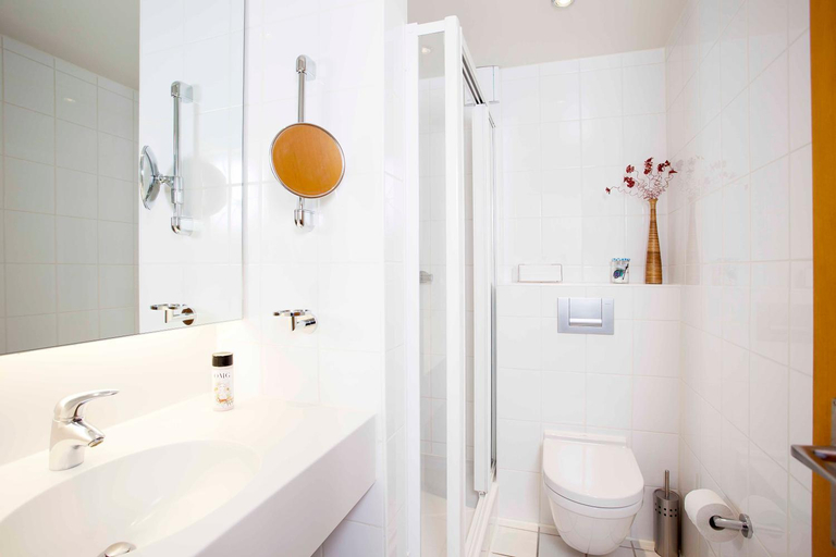 Bathroom 3, Boutique-Hotel Chez Jan, Monthey