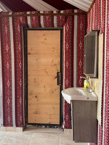 Bathroom 3, Lucas Camp Wadi Rum, Quaira