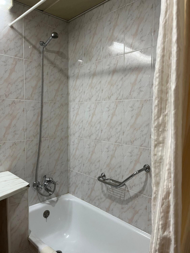 Bathroom 4, Grande Hotel Dom Dinis, Mirandela