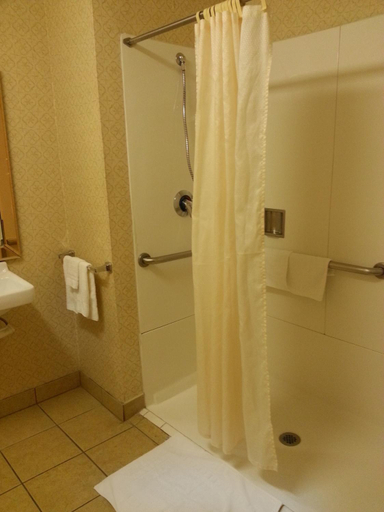Bathroom 4, Americas Best Value Inn Westmorland, Imperial