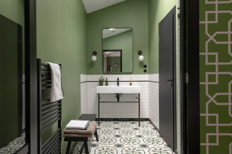 Bathroom 3, Domaine de Bellescize, Rhône