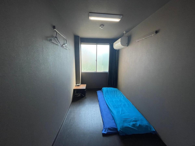 Bedroom, Hotel Aiwa for men's only, Osaka