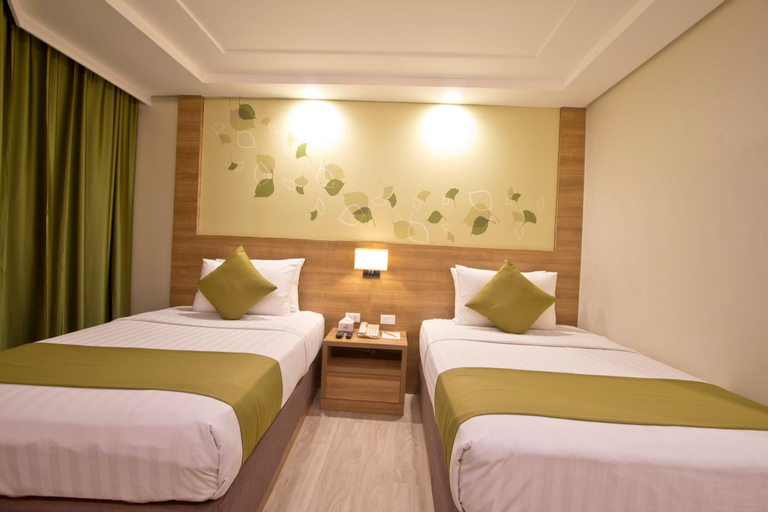 Bedroom 13