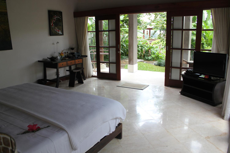 Bedroom 13