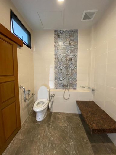 Bathroom 3