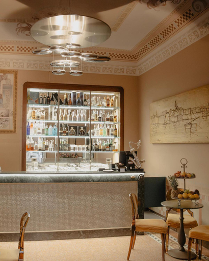 Food & Drinks 5, Luxury Liberty House, Sassari