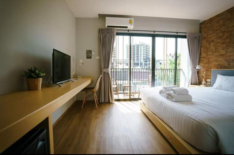 Bedroom 8