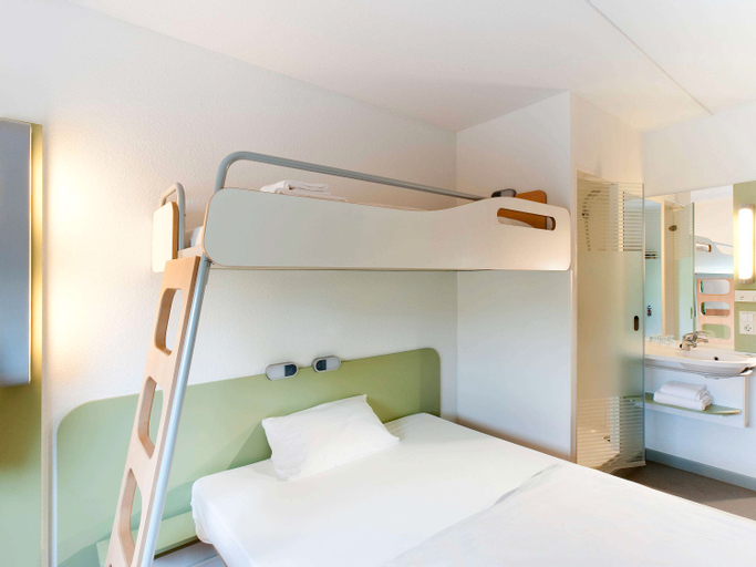 Bedroom 22