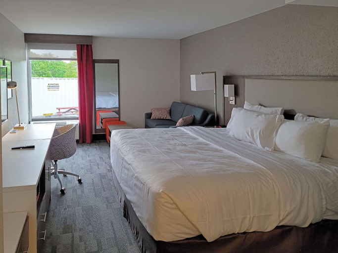 Bedroom 3, Comfort Inn & Suites Wyomissing Reading, Berks