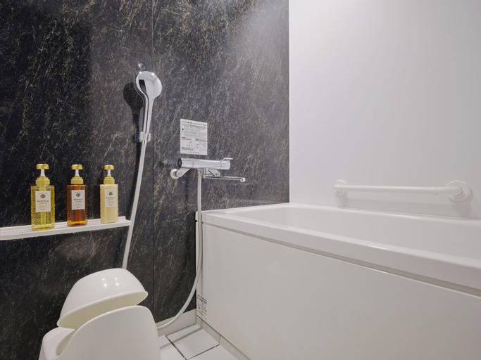 Bathroom 4