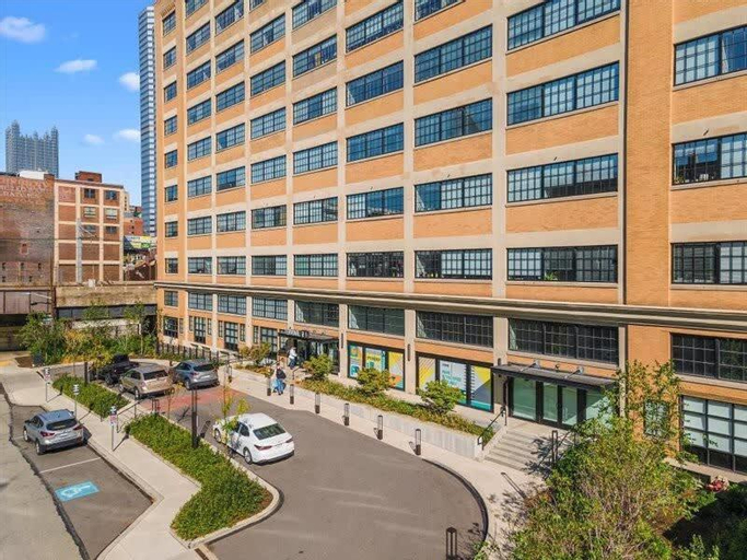 CozySuites Stunning 1BR, Downtown Pittsburgh, Allegheny