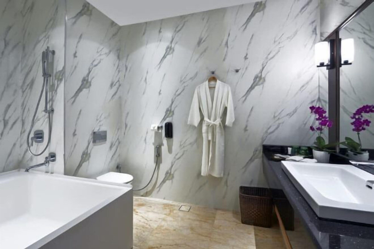 Bathroom 4