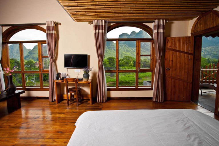 Bedroom 9