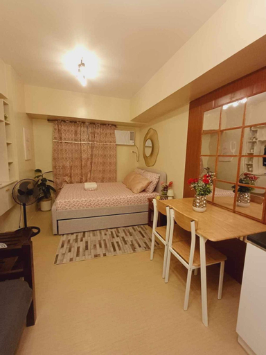 Others 4, Avida Tower 3 L21 staycation rm 117, Iloilo City