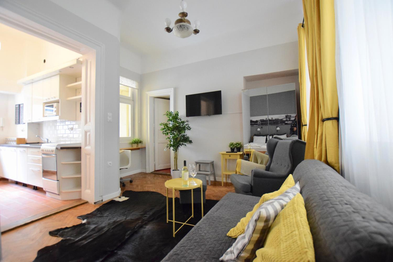 Others 4, Standard Apartment by Hi5 - Chainbridge, Budapesti