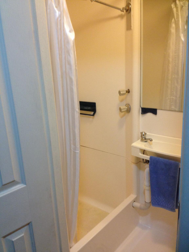 Bathroom 4