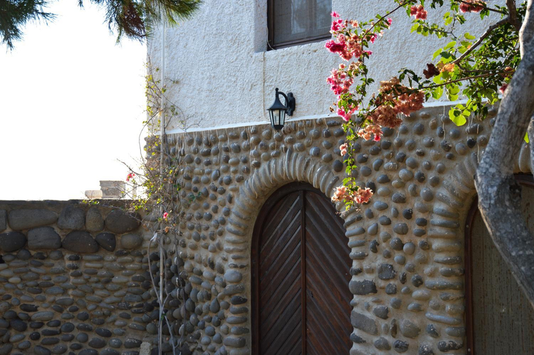 Others 3, The Lady of Flakopi, South Aegean