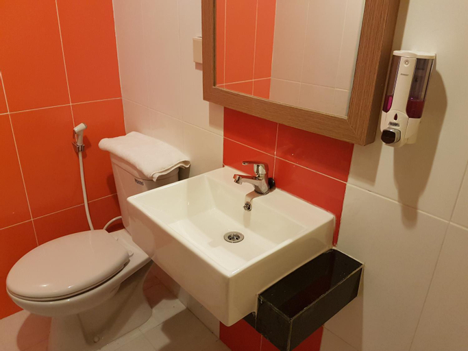 Bathroom 6