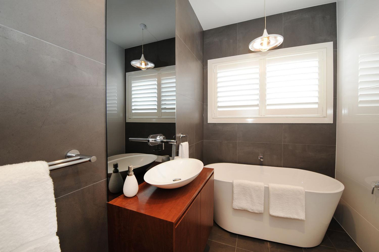 Bathroom 6