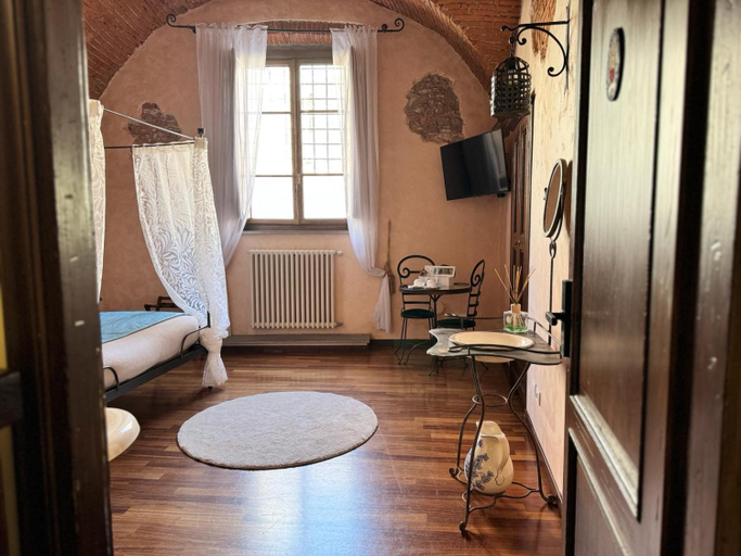 Others 4, Luxury Corte dei Nobili, Lucca
