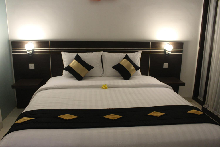 Bedroom 12