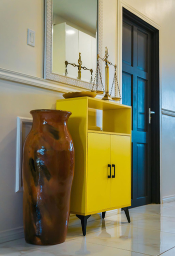 Others 4, Cozy and quirky Wolf Apartment, Blauwgrond