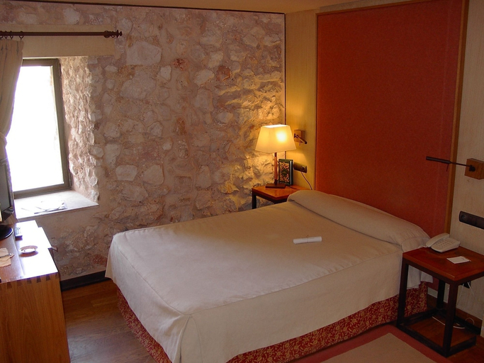 Bedroom 2, Parador de Alarcon, Cuenca
