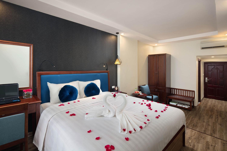 Bedroom 9
