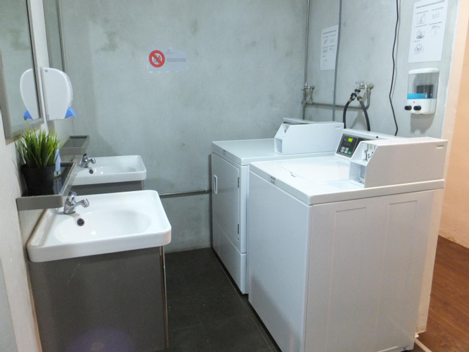 Bathroom 8
