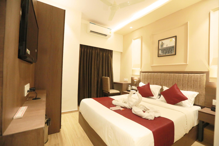 Bedroom, Hotel Horizon Inn - Near Exhibition Center, Mumbai Suburban