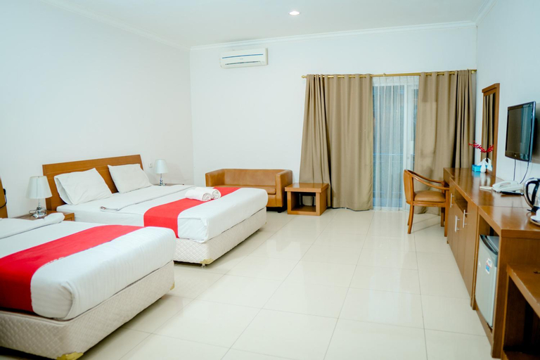 Bedroom 8
