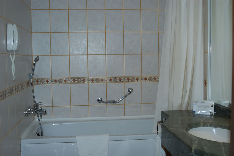 Bathroom 5, Club Boran Mare Beach - All Inclusive, Kemer