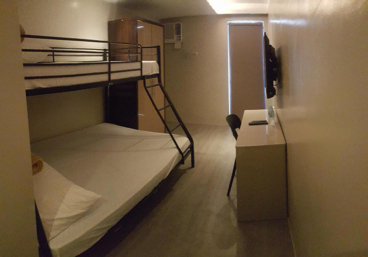 Bedroom 18