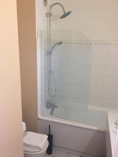 Bathroom 4