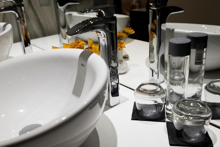 Bathroom 5, Cosmopolita Hotel-Boutique & Spa, Girona