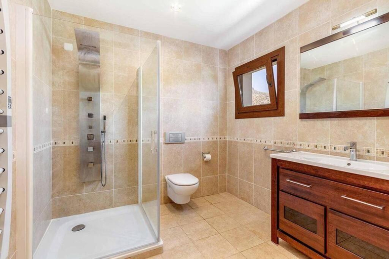 Bathroom 4, Villa Alexandria Cala San Vicente 300m from the beach, Baleares
